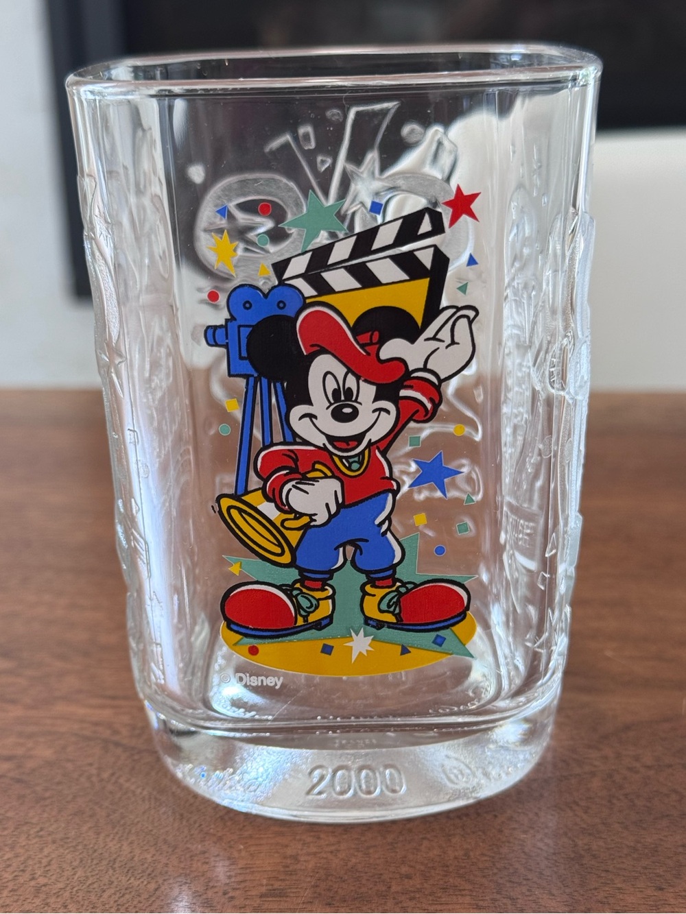 Vintage 2000 Walt Disney World Millennium
Collectible tumblers Made in France 🇫🇷